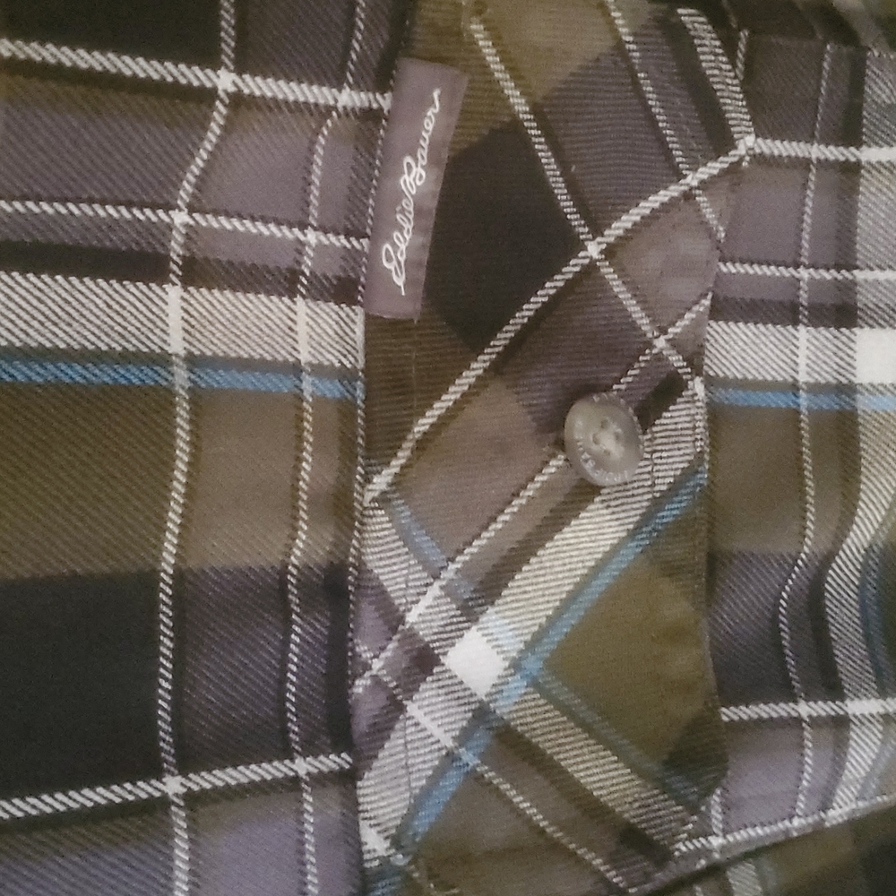 Eddie Bauer Button Down Flannel Pattern Dress Shi… - image 4